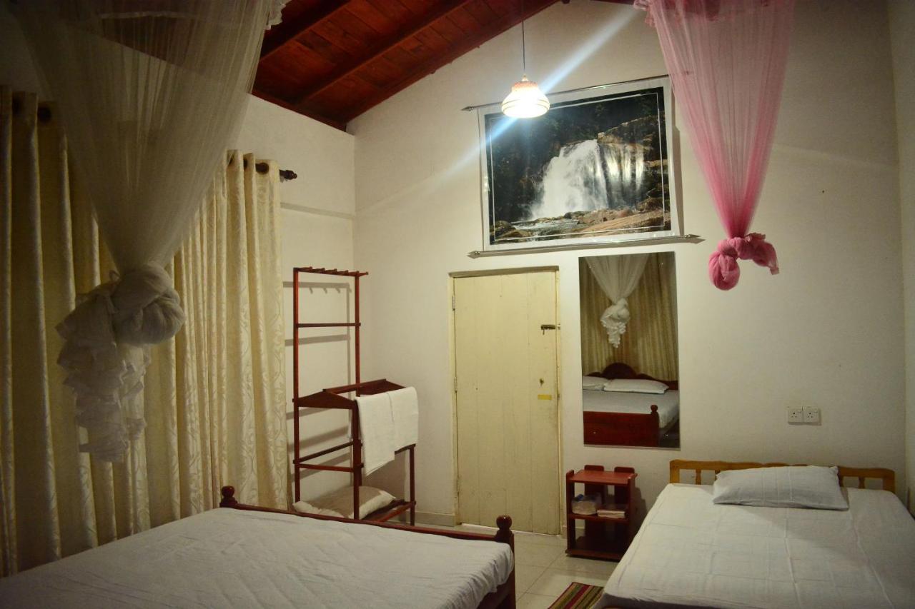 Sinharaja Rest Hotel Deniyaya Luaran gambar