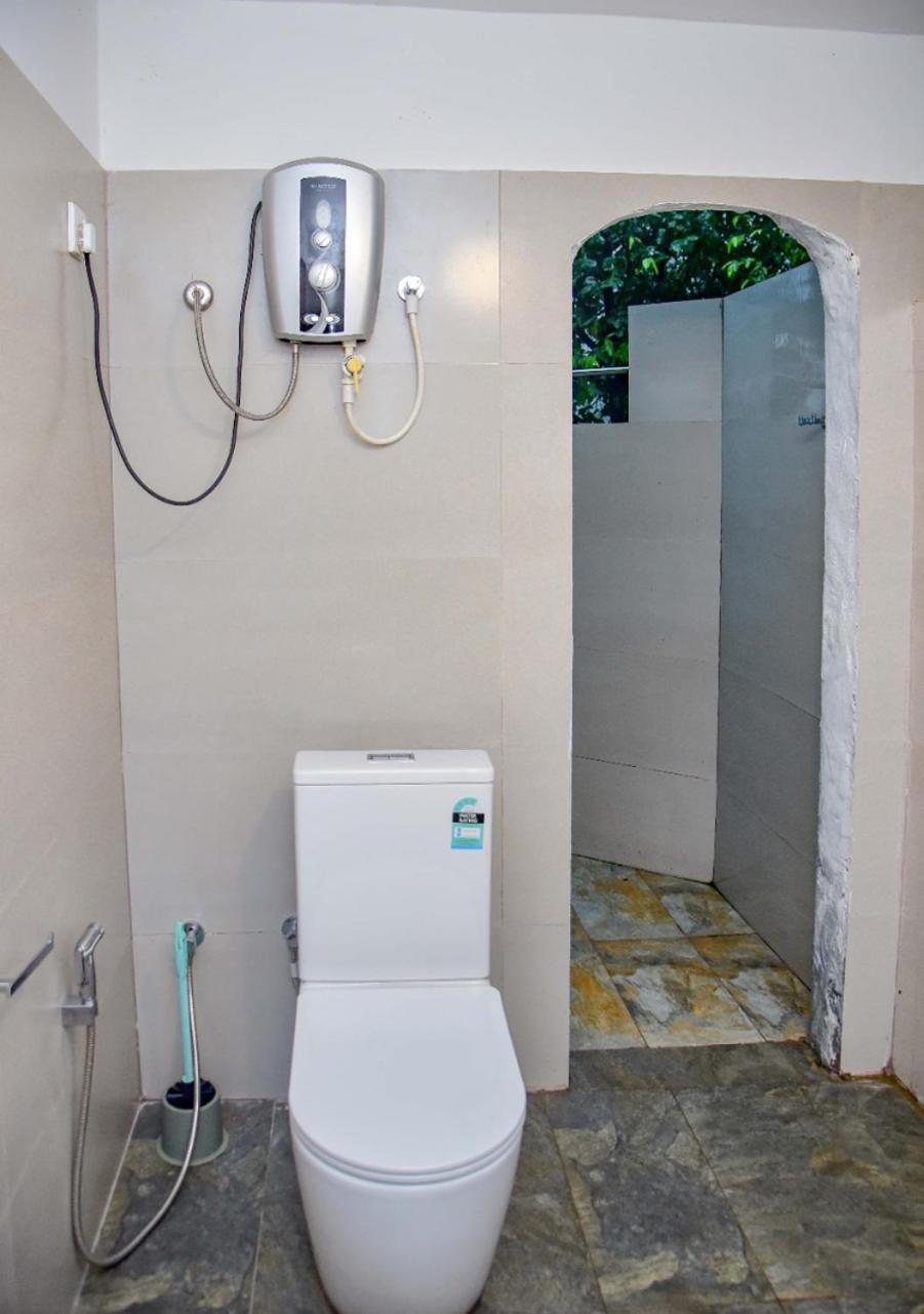 Sinharaja Rest Hotel Deniyaya Luaran gambar