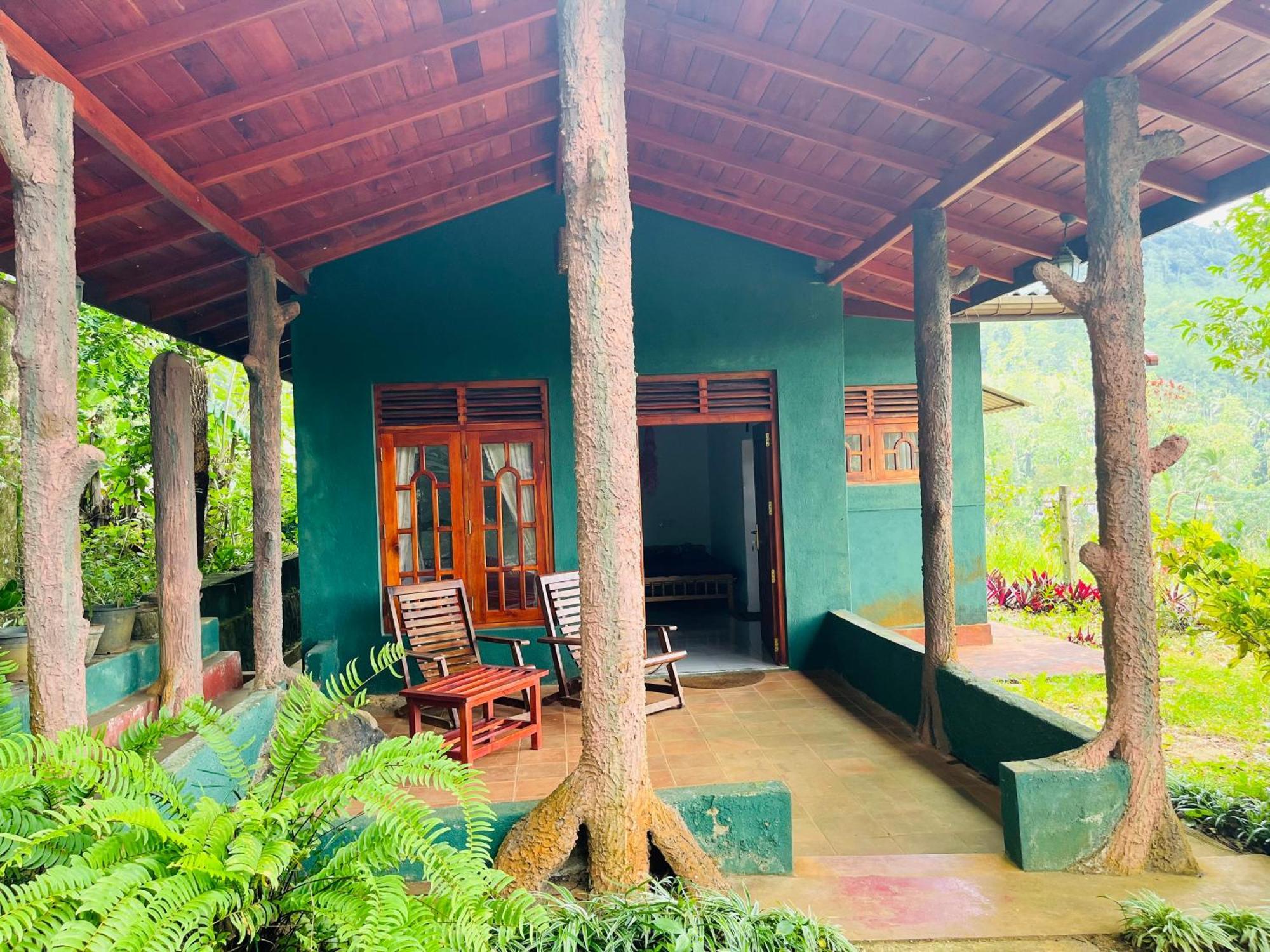 Sinharaja Rest Hotel Deniyaya Luaran gambar